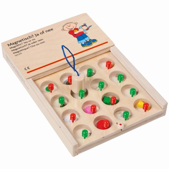 Magnetic? Yes or no / science educational game - Educo