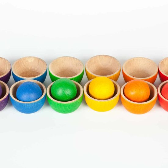 Handmade sustainable wooden toy Bowls and balls - Grapat