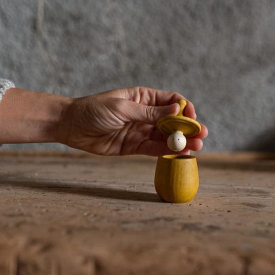 Little Things Gelb Wunschbox Handgefertigtes nachhaltiges Holzspielzeug Grapat