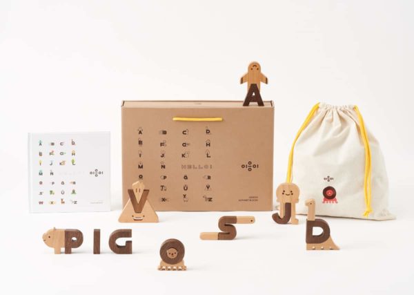 Handmade wooden learning blocks Alphabet play blocks - Oioiooi