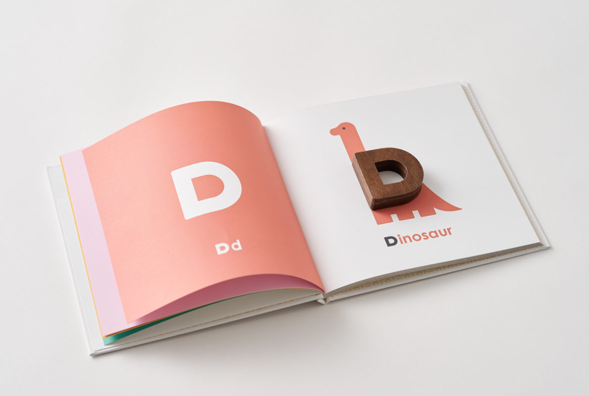 Alphabet play blocks - Oioiooi