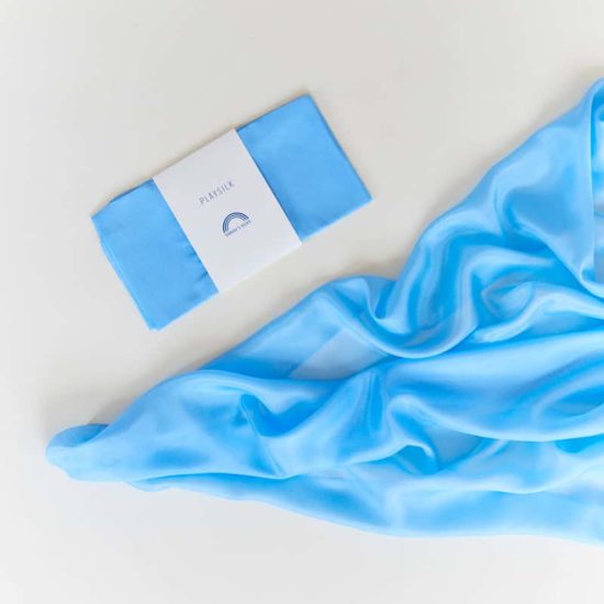 Playsilk sky blue 90 x 90 cm - Sarah's Silks