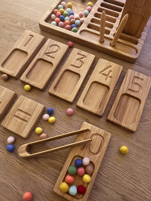 Wooden handmade math set 1-20 board with reversible trays : Montessori inspired learning toy - Threewood