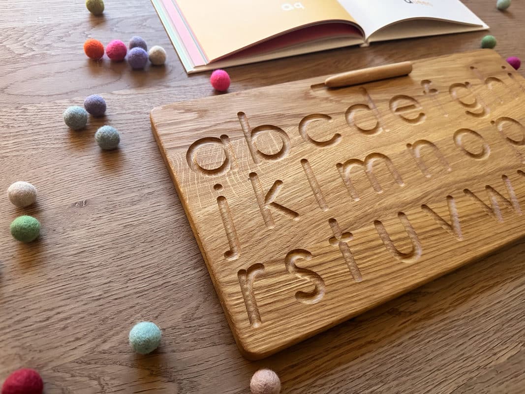 Reversible wooden alphabet tracing board English print Threewood