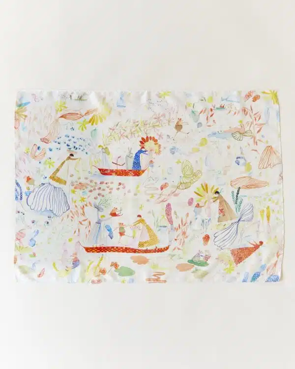 Playsilk seek & find garden in the sea - Sarah's Silks