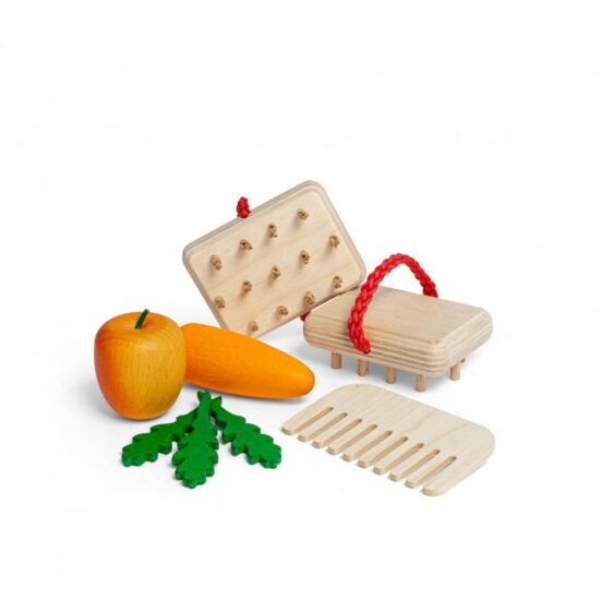 Wooden horse care assortment Erzi 1