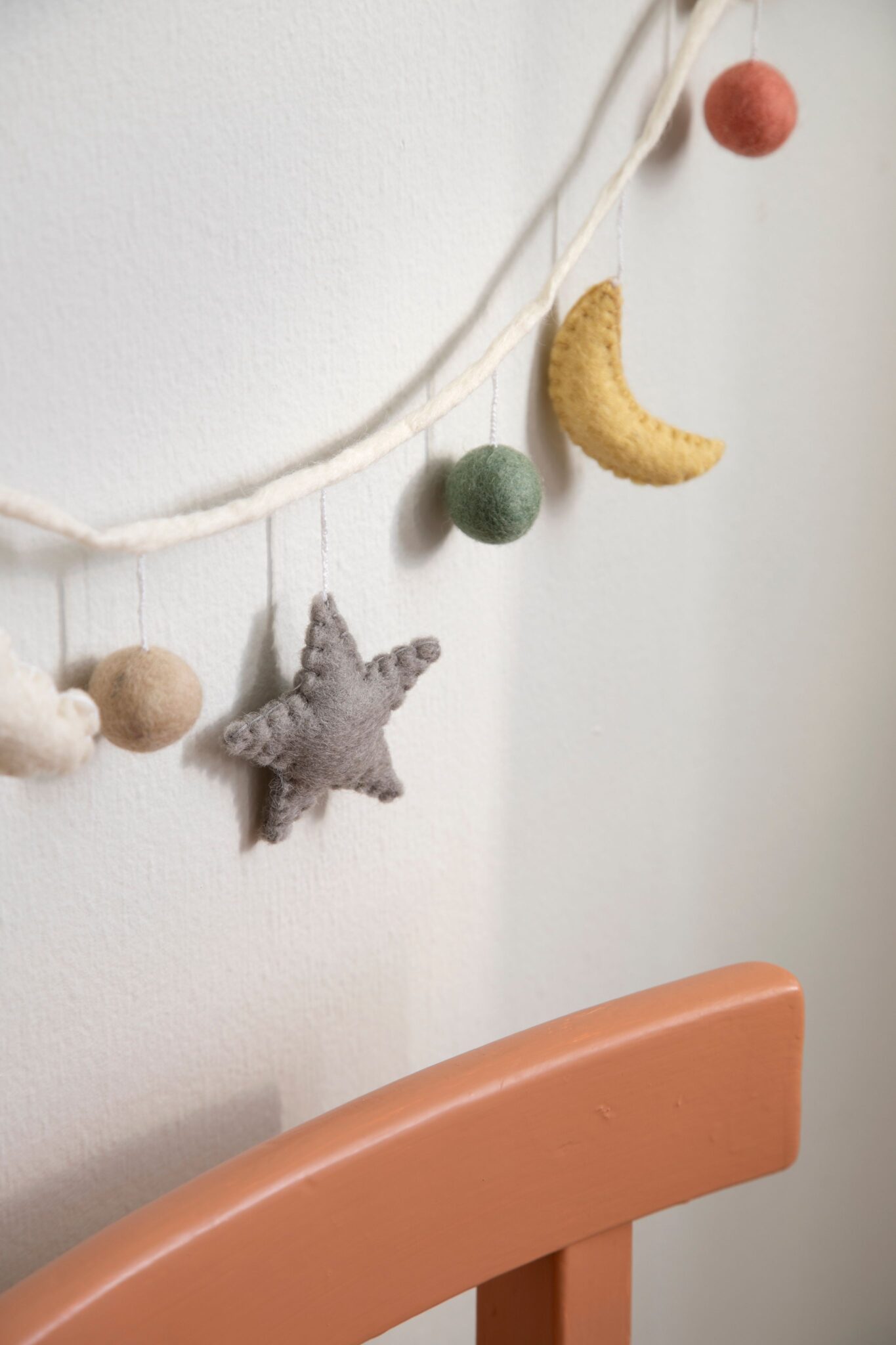 Wool felt garland night Gry & Sif