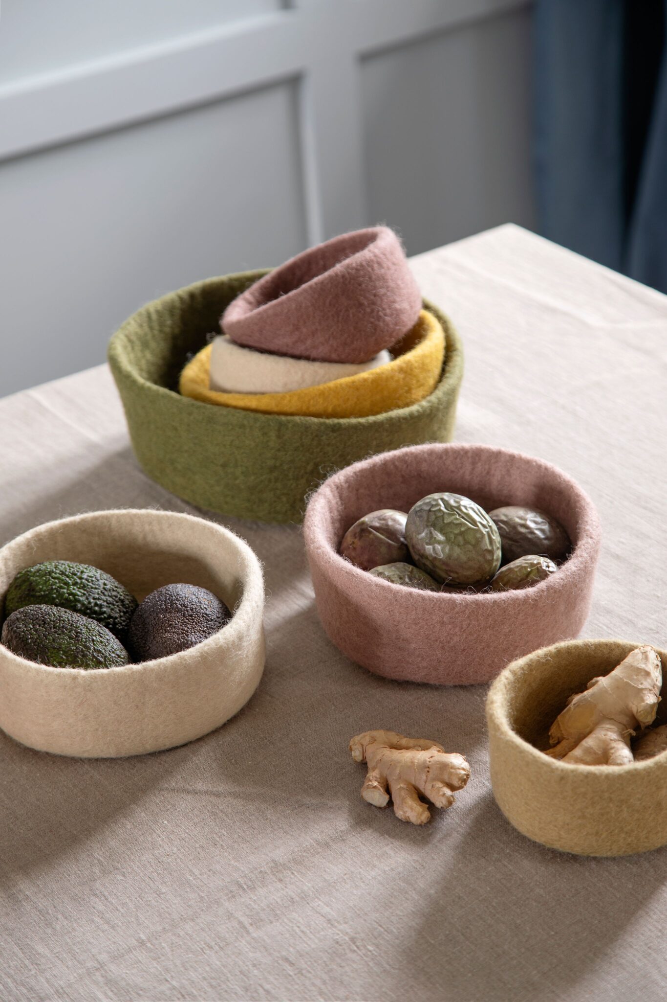 Wool felt bowls set Gry & Sif